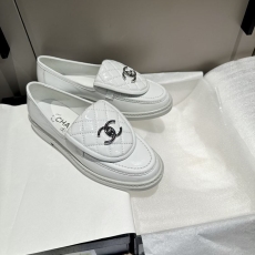 Chanel Low Shoes